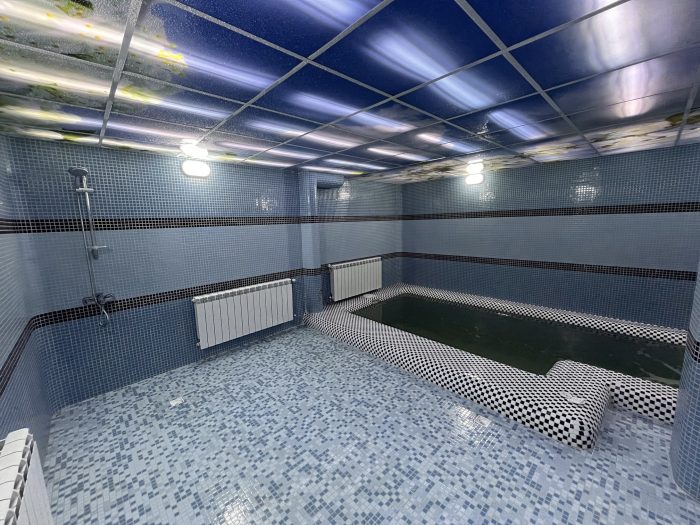 img-1010-1-min استخر خانوادگی هتل آتالار سرعین